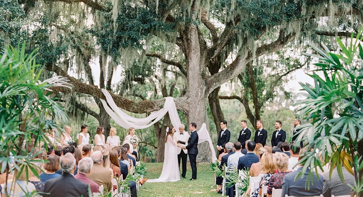 how-to-plan-a-beautiful-eco-friendly-green-wedding